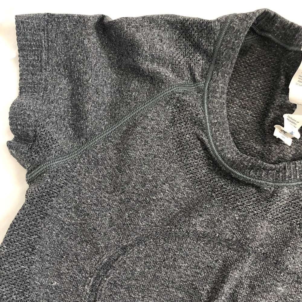 Lululemon Tech Short Sleeve Shirt in Gray